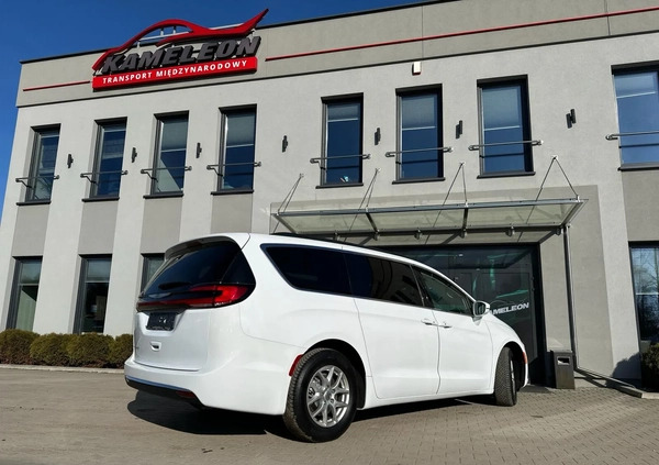 Chrysler Pacifica cena 159000 przebieg: 47098, rok produkcji 2022 z Ozimek małe 277